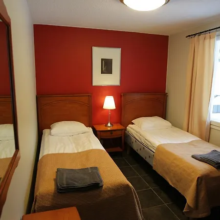 Urkin Piilopirtti Hotel Pinsio