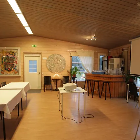 Urkin Piilopirtti Hotel Pinsio