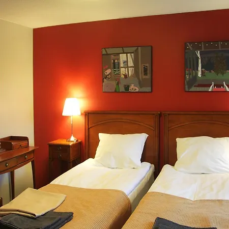 Urkin Piilopirtti Hotel 3*